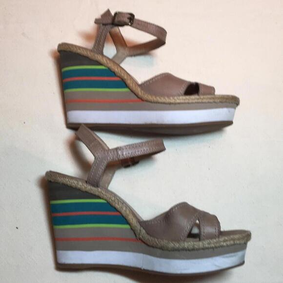 🍁Calzature shoes sz 7 tan leather with multi color wedge heel - Picture 3 of 7